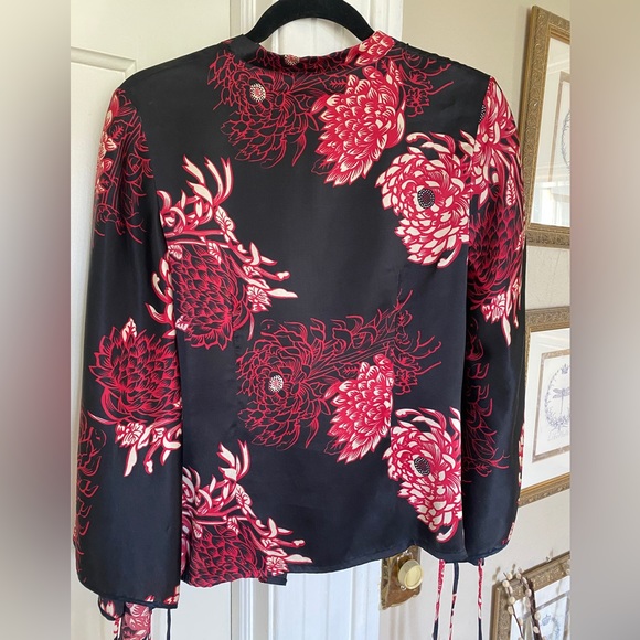 Vintage Silk Short Kimono - Picture 4 of 13